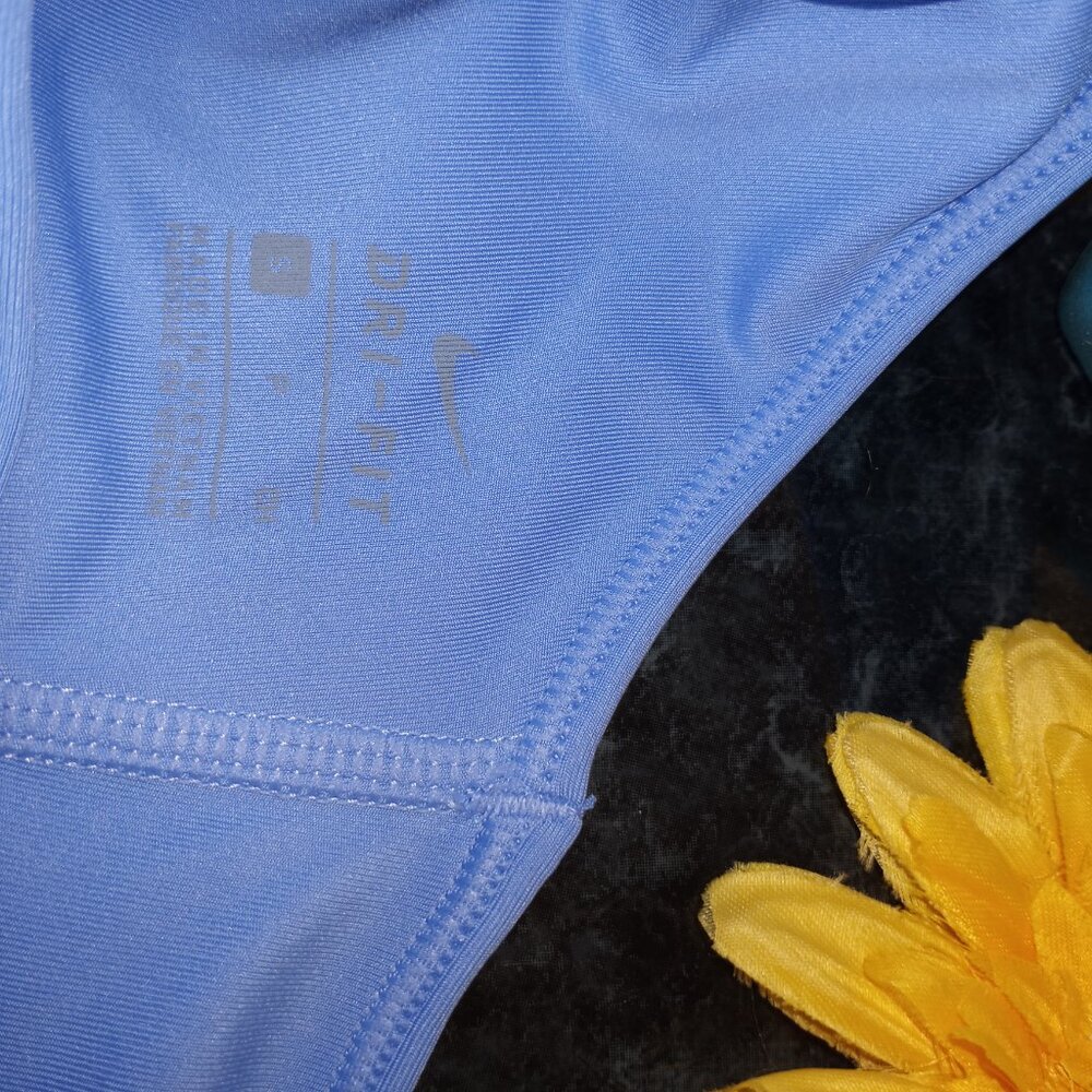 Nike 1-piece pad sports bra - multiple quantities available! - Picture 5 of 12